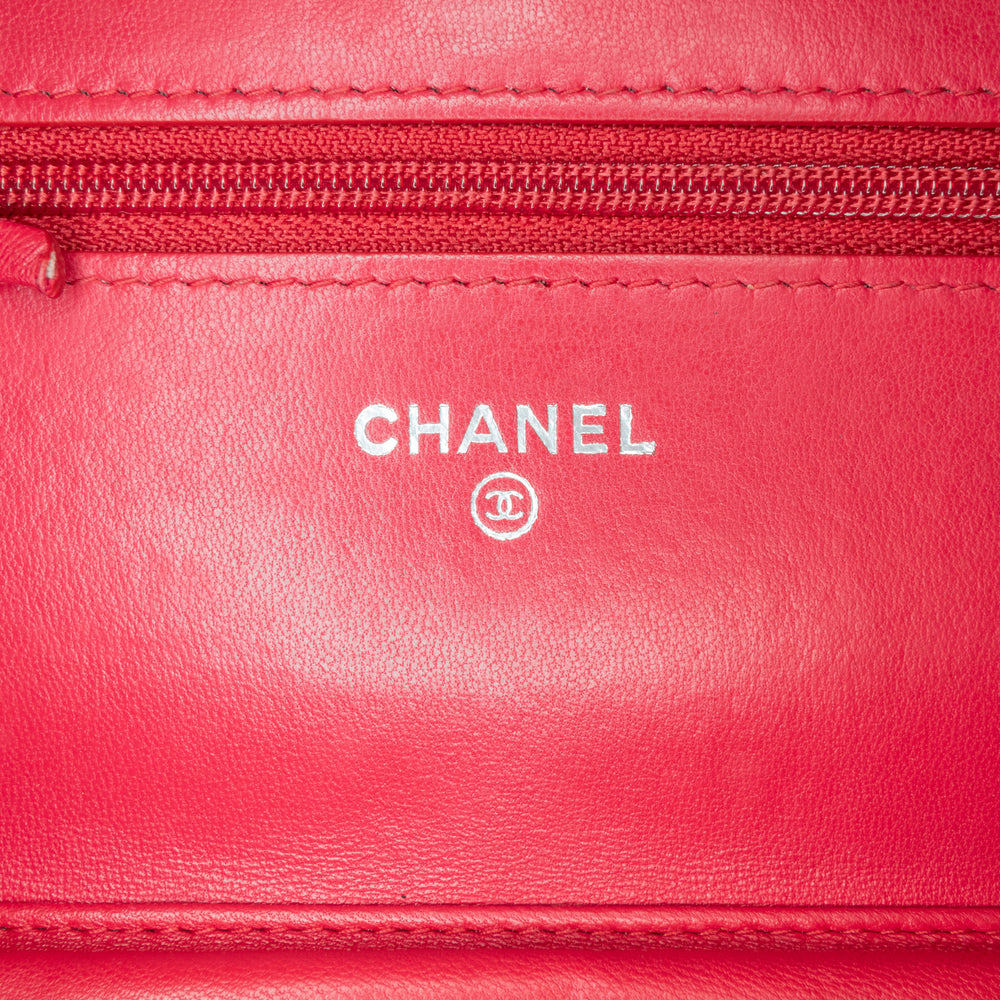 Chanel Classic Lambskin Wallet on Chain Pink