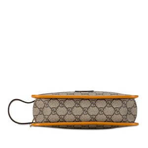 Gucci GG Supreme Interlocking G Clutch Brown