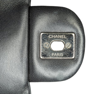 Chanel Jumbo Patent Classic Twist Flap Black