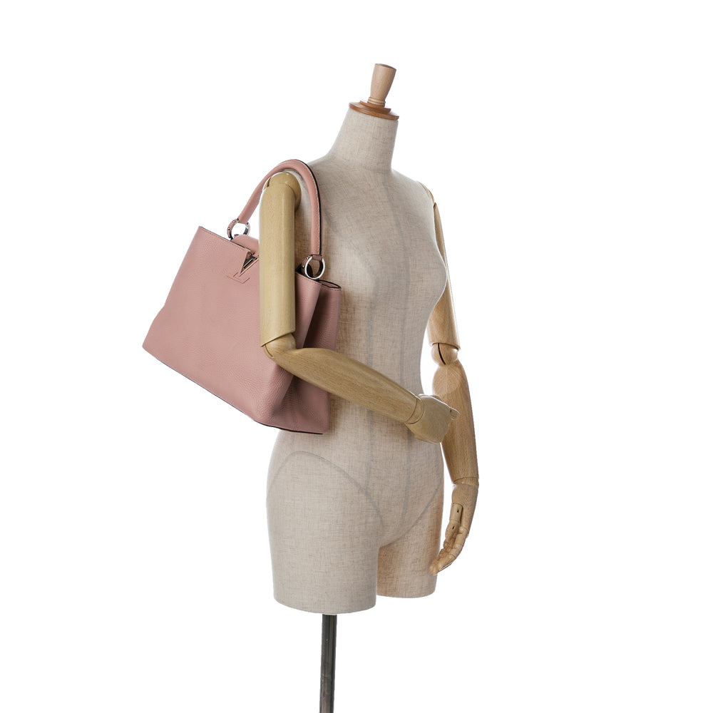 Louis Vuitton Taurillon Capucines MM Pink