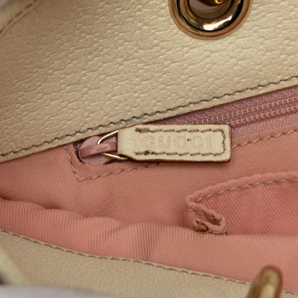 Gucci GG Canvas Eclipse Shoulder Bag Pink