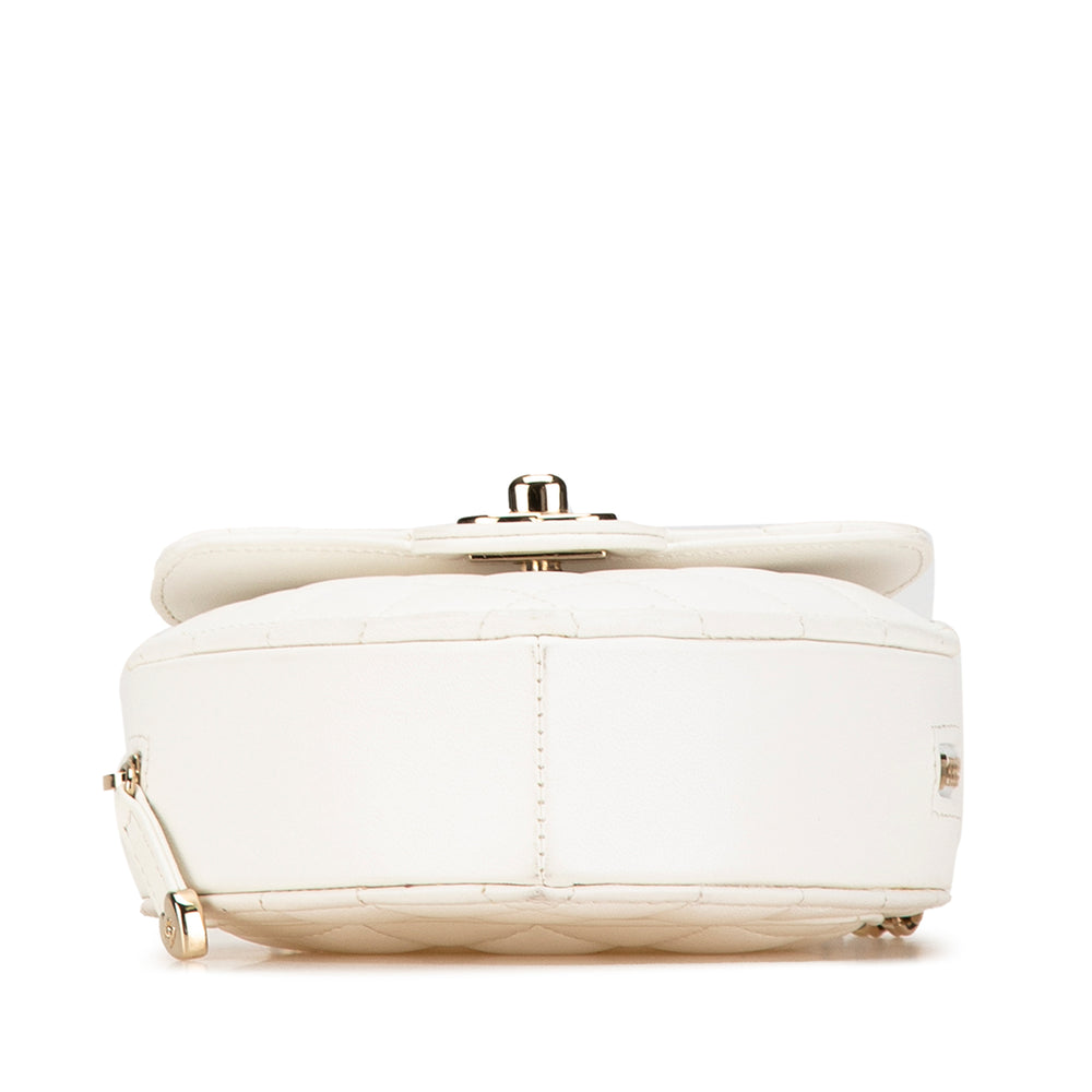 Chanel Mini Lambskin CC in Love Heart Crossbody White