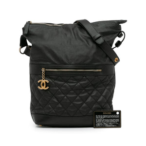 Chanel Caviar Casual Style Hobo Black