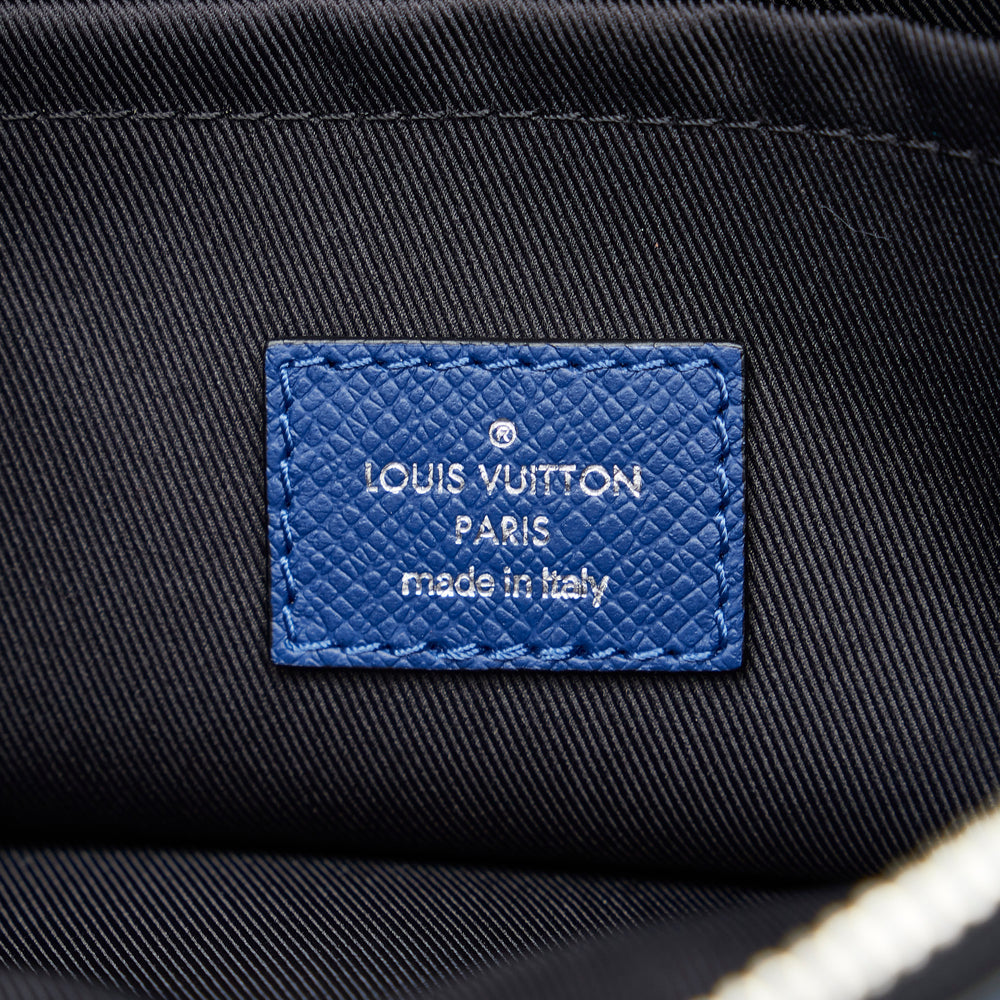 Louis Vuitton Taiga Outdoor Messenger PM Blue