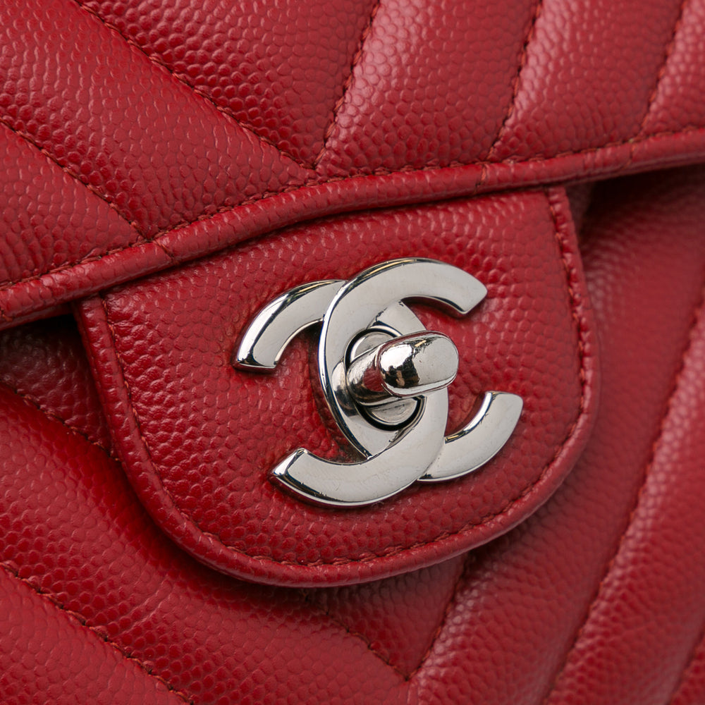 Chanel Medium Classic Chevron Caviar Double Flap Red